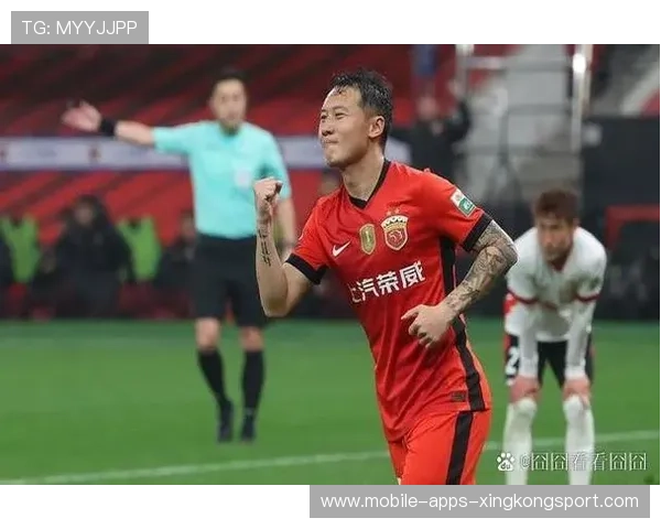 上海海港3-0轻取浙江,末轮客战大连英博可实现中超三连冠,2021赛季中超联赛上海海港队 上海海港3-0轻取浙江,末轮客战大连英博可实现中超三连冠,2021赛季中超联赛上海海港队